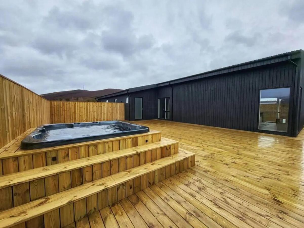 Luxury Log Home With A Hot Tub Σέλφος Εξωτερικό φωτογραφία