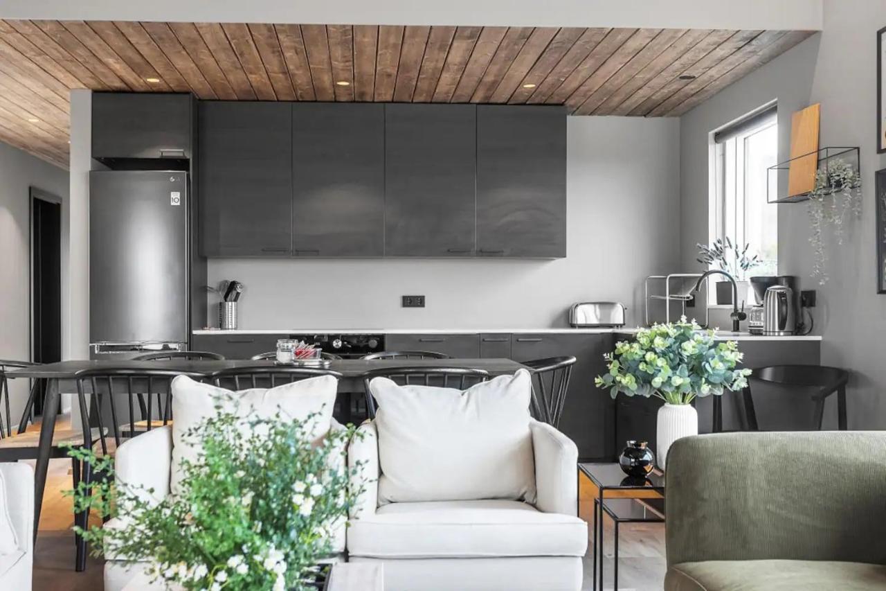 Luxury Log Home With A Hot Tub Σέλφος Εξωτερικό φωτογραφία