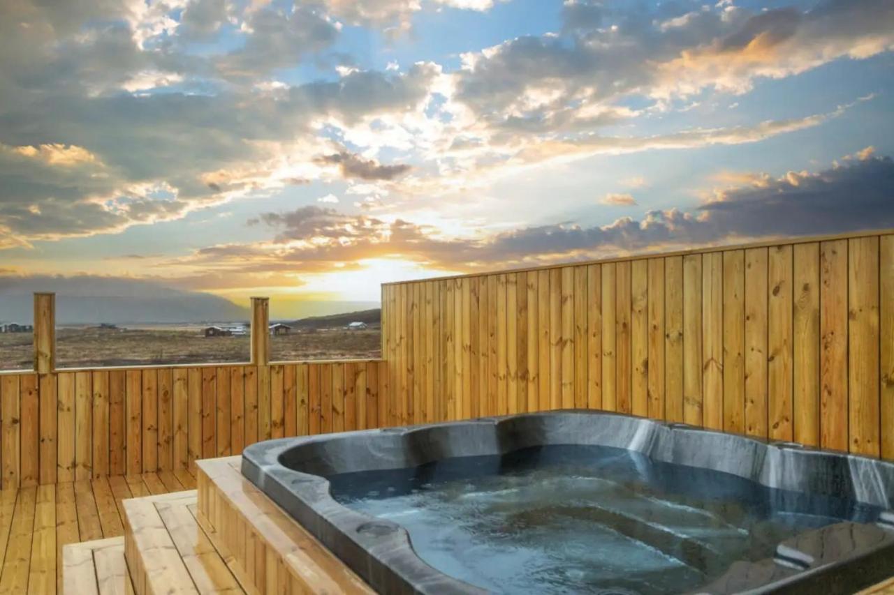 Luxury Log Home With A Hot Tub Σέλφος Εξωτερικό φωτογραφία